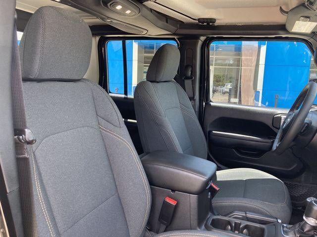 2024 Jeep Gladiator Sport S
