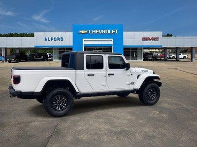 2025 Jeep Gladiator Willys