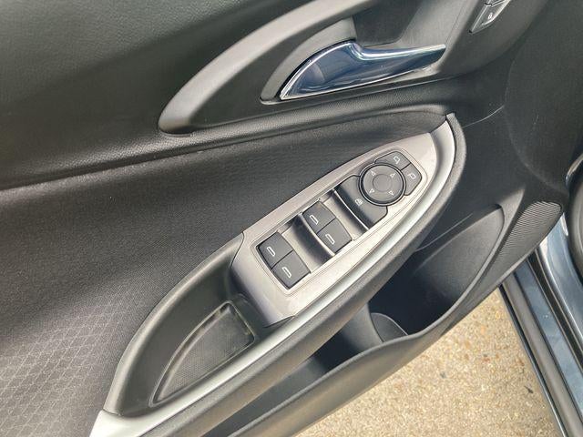 2021 Chevrolet Malibu LS