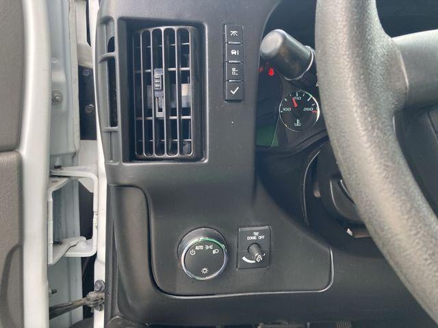 2017 Chevrolet Express Passenger 3500 LT