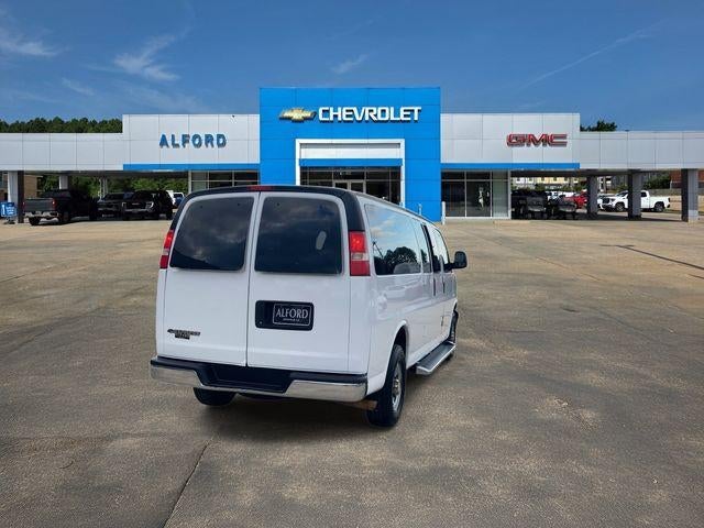 2017 Chevrolet Express Passenger 3500 LT