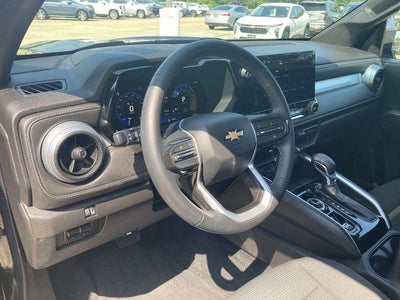 2025 Chevrolet Colorado WT/LT