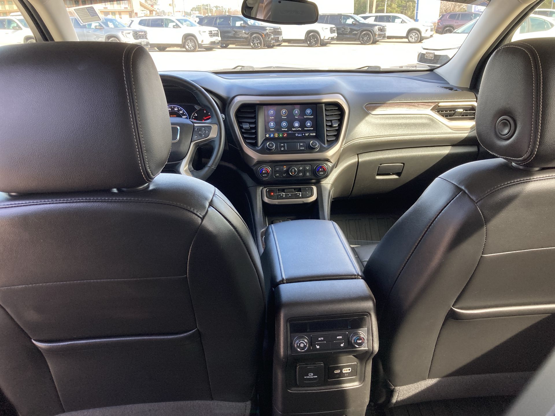 2023 GMC Acadia Denali