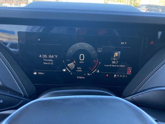 2025 GMC Yukon Elevation