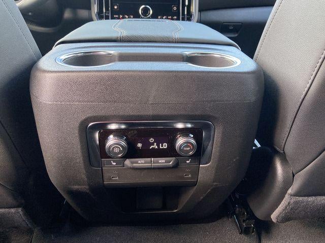 2027 GMC Yukon AT4