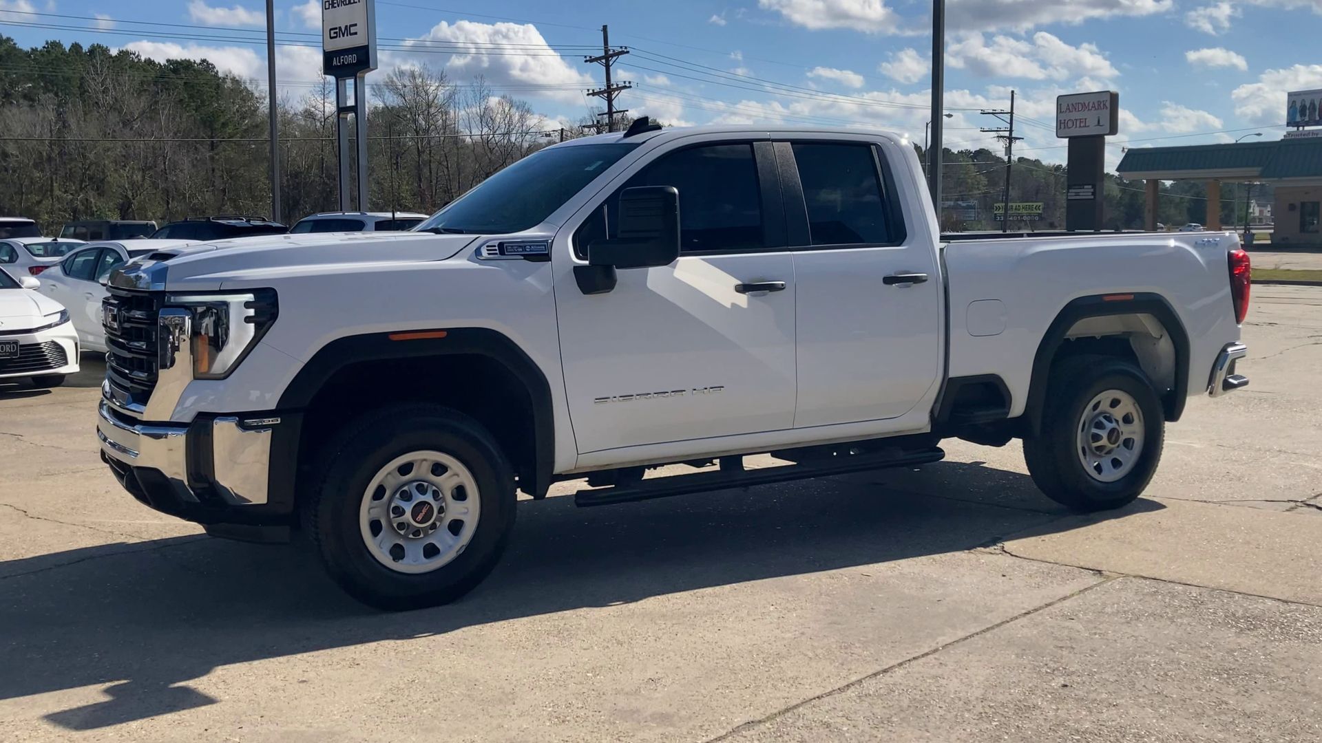 2025 GMC Sierra 2500 HD Pro