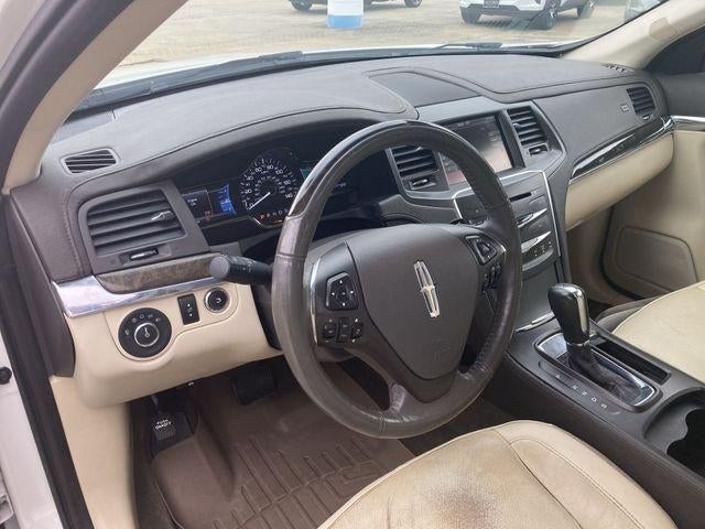 2014 Lincoln MKS 4dr Sdn 3.7L FWD