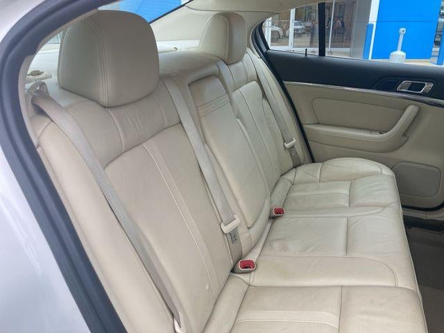 2014 Lincoln MKS 4dr Sdn 3.7L FWD