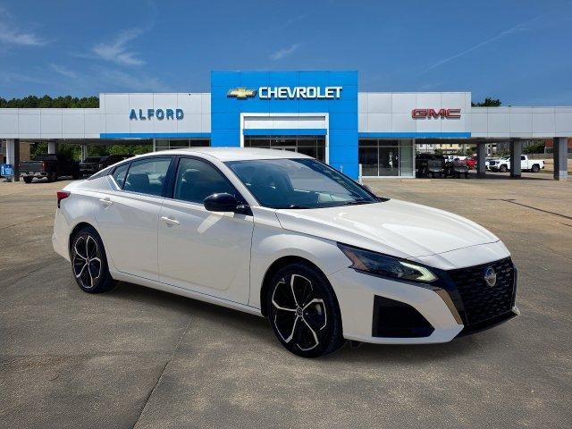 2024 Nissan Altima SR