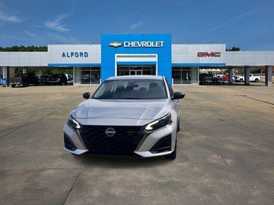 2025 Nissan Altima SR