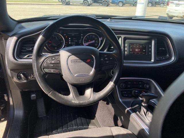 2017 Dodge Challenger SXT