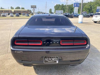 2017 Dodge Challenger SXT