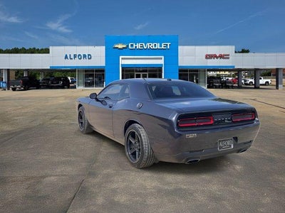 2017 Dodge Challenger SXT
