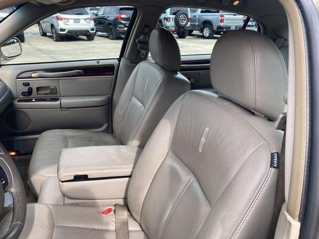 2009 Lincoln Town Car Signature Limited