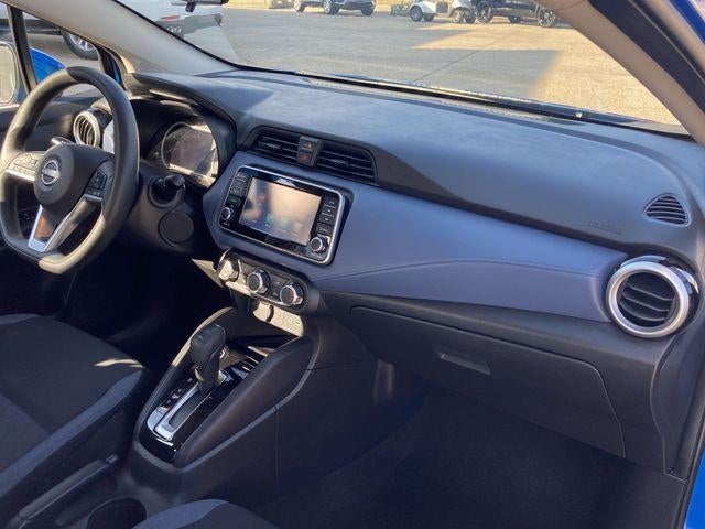 2023 Nissan Versa SV