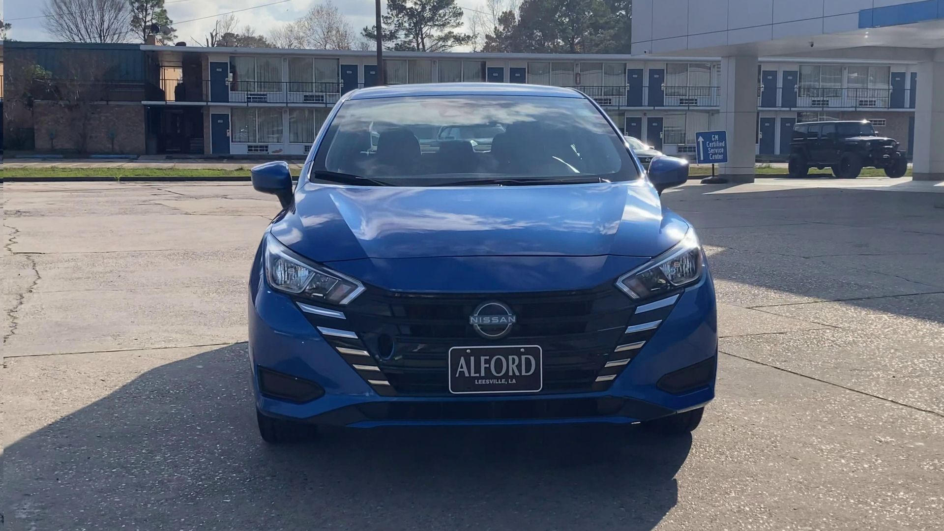 2023 Nissan Versa SV