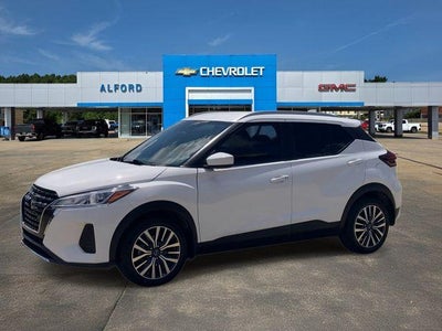 2023 Nissan Kicks SV