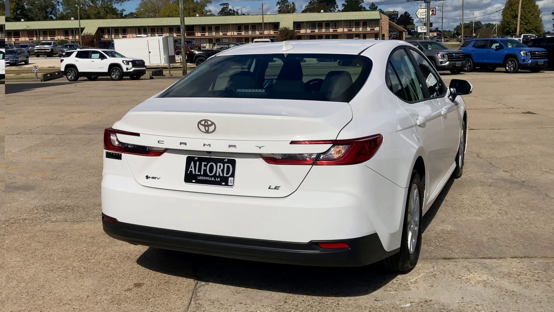 2025 Toyota Camry LE