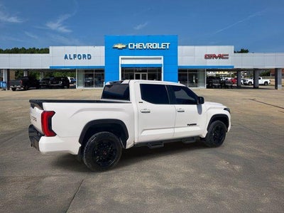 2024 Toyota Tundra 4WD SR5