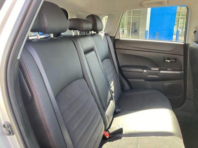 2024 Mitsubishi Outlander Sport S