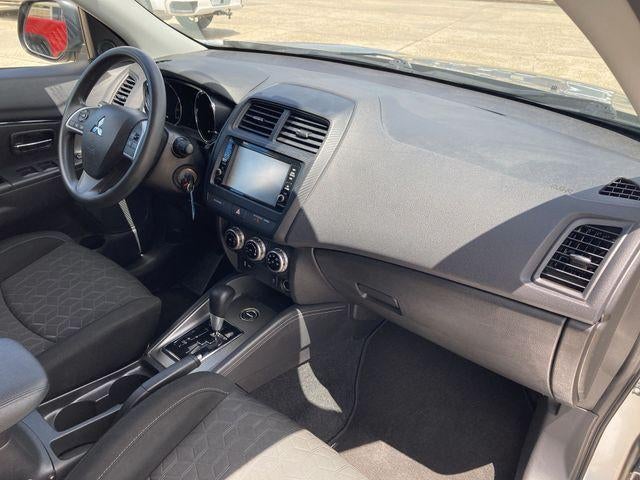 2024 Mitsubishi Outlander Sport S