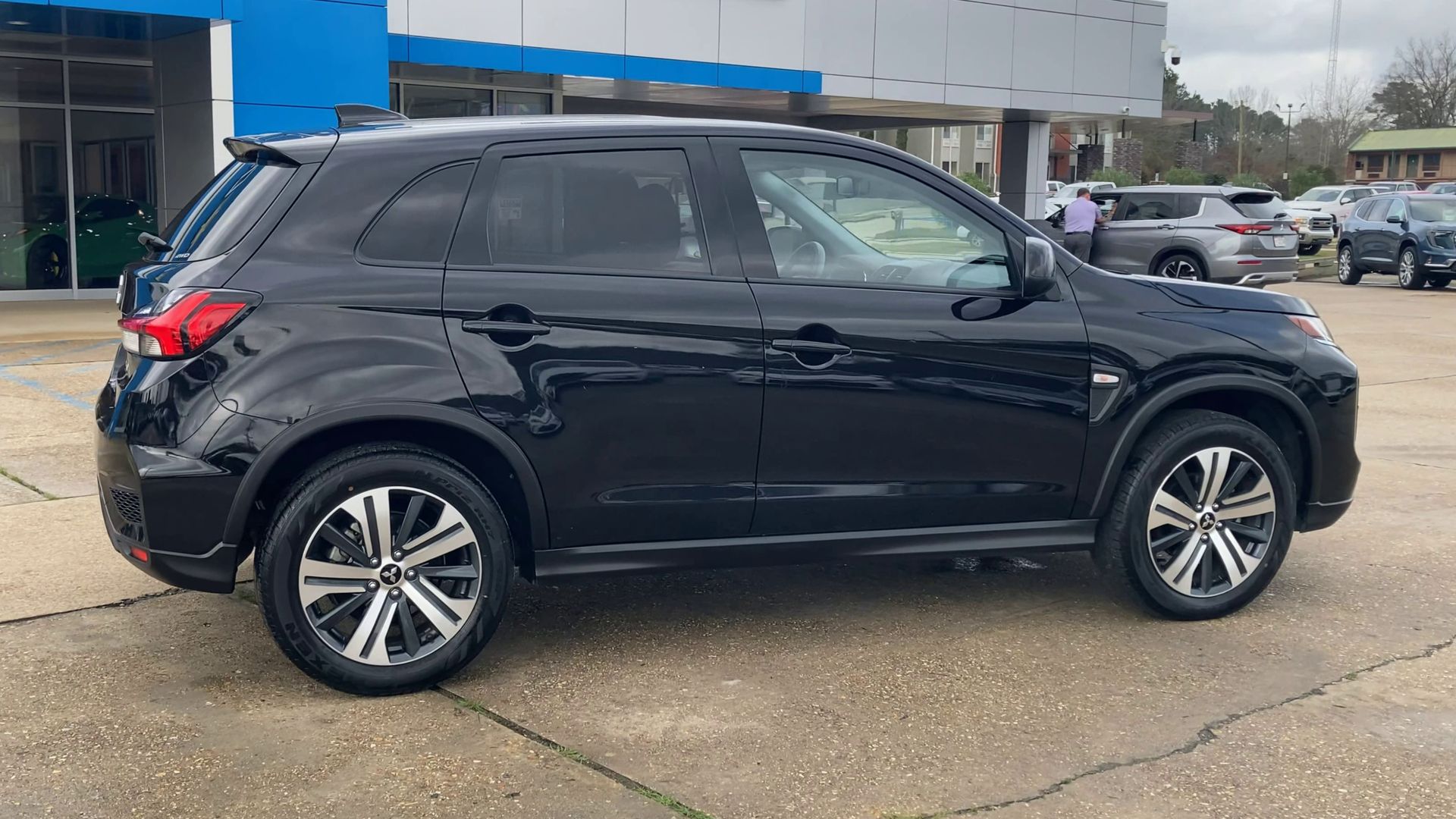 2024 Mitsubishi Outlander Sport S