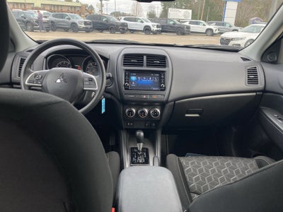 2024 Mitsubishi Outlander Sport S