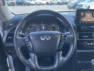 2022 INFINITI QX80 LUXE