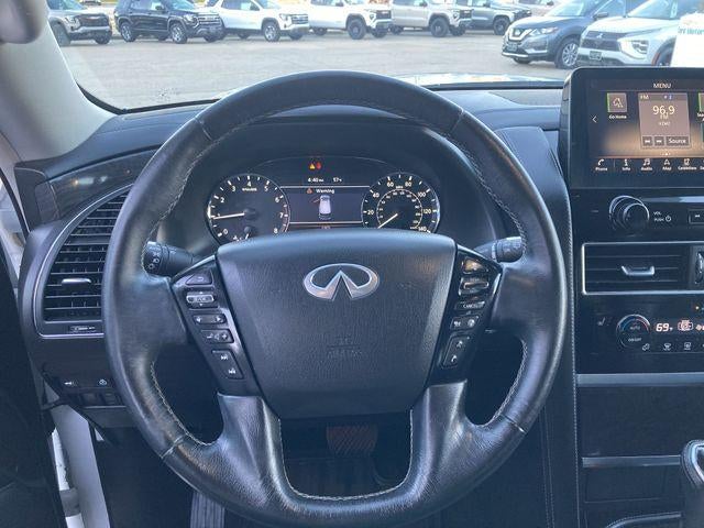 2022 INFINITI QX80 LUXE