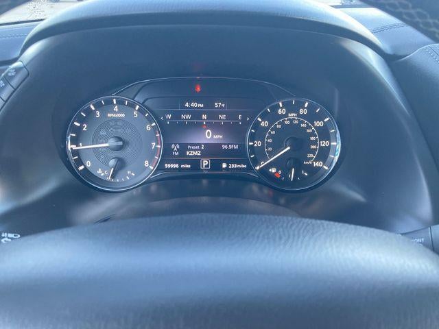 2022 INFINITI QX80 LUXE