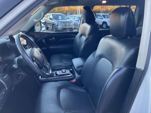 2022 INFINITI QX80 LUXE