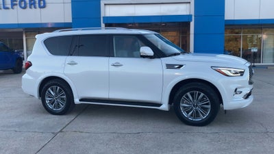 2022 INFINITI QX80 LUXE
